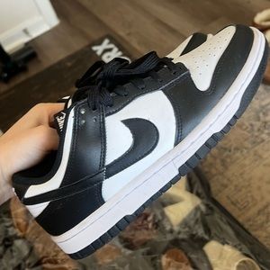 Nike Low Dunks